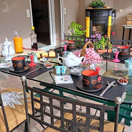 Chambre Privee Avec Salon, Garage Voiture, Velos, Motos Tourville-sur-Arques Kültér fotó