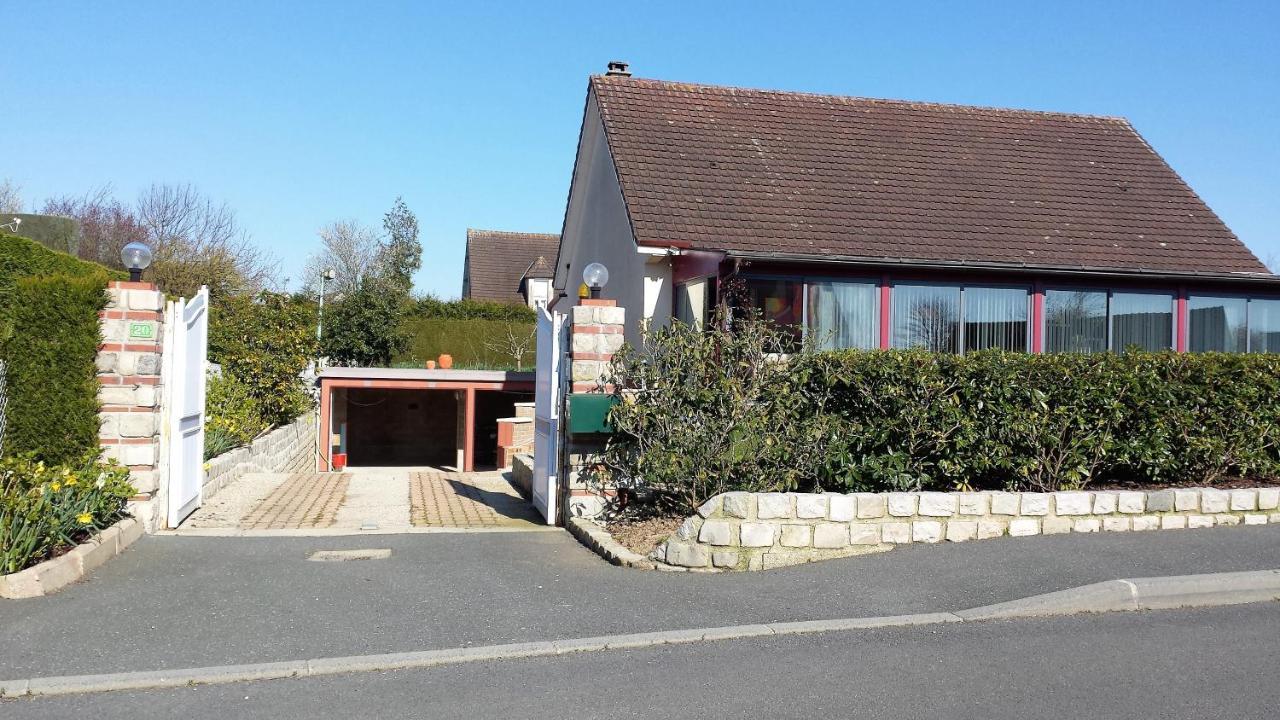 Chambre Privee Avec Salon, Garage Voiture, Velos, Motos Tourville-sur-Arques Kültér fotó