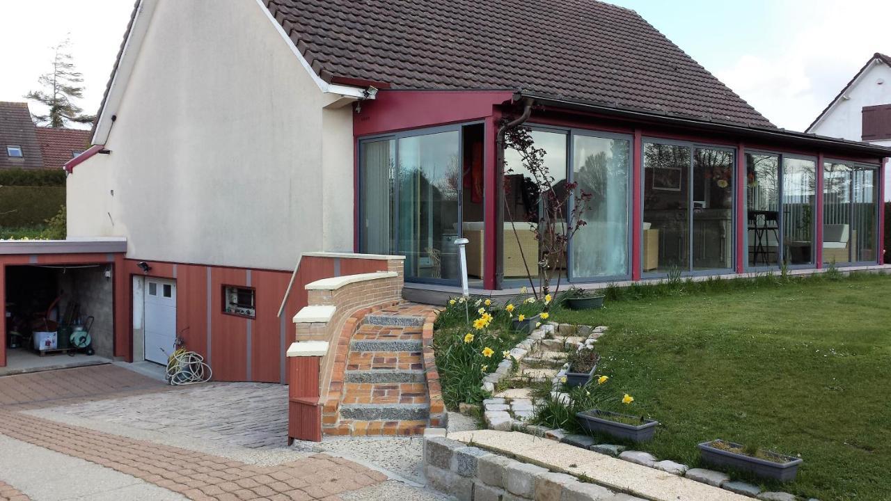 Chambre Privee Avec Salon, Garage Voiture, Velos, Motos Tourville-sur-Arques Kültér fotó
