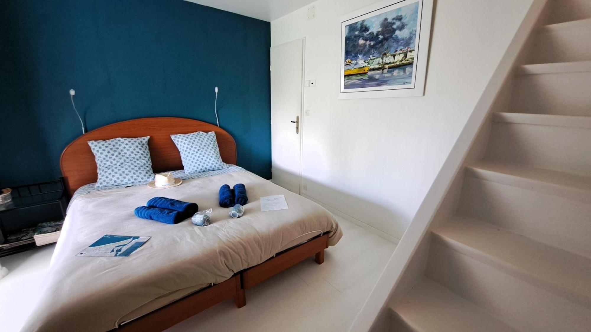Chambre Privee Avec Salon, Garage Voiture, Velos, Motos Tourville-sur-Arques Kültér fotó