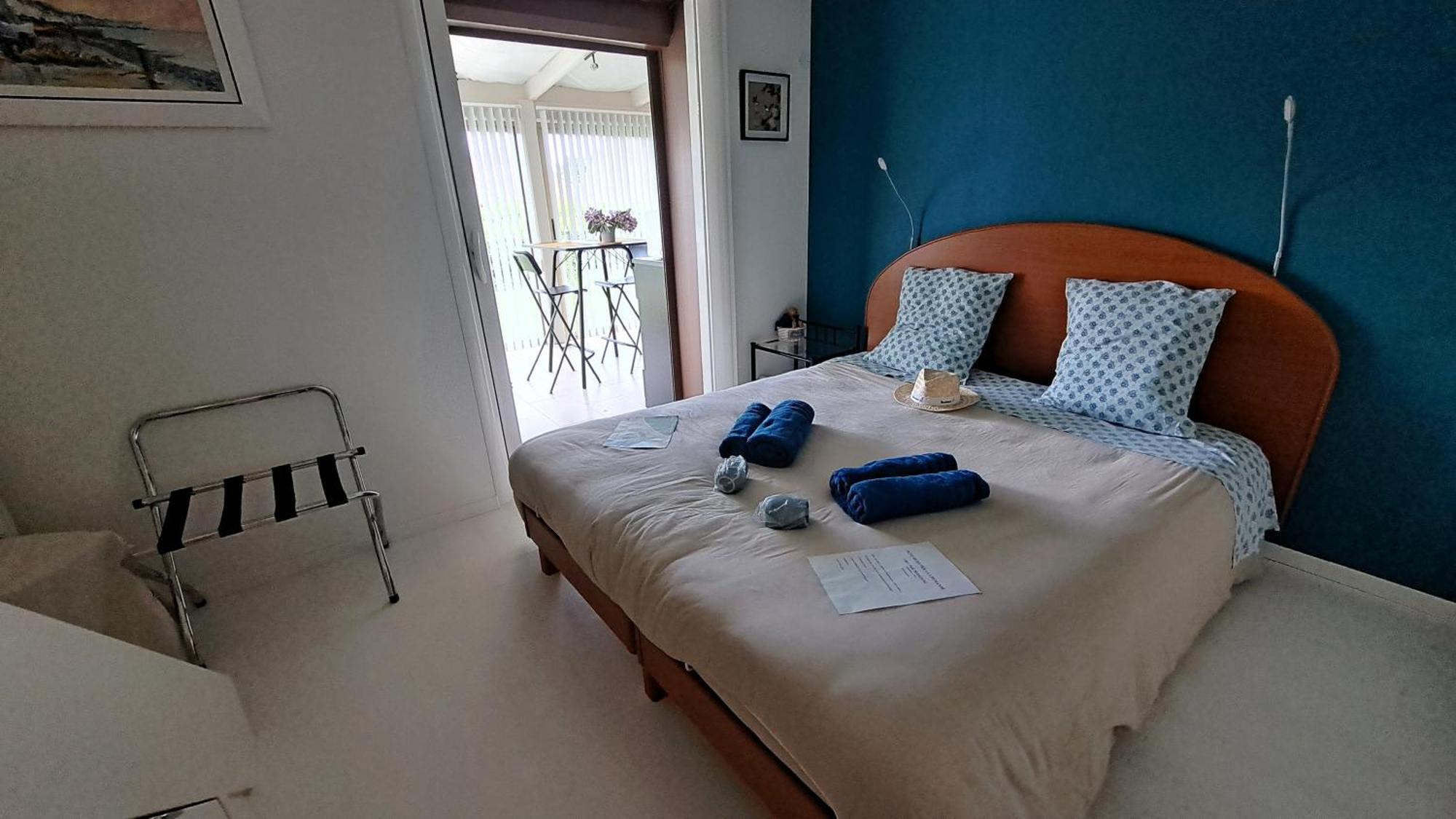 Chambre Privee Avec Salon, Garage Voiture, Velos, Motos Tourville-sur-Arques Kültér fotó